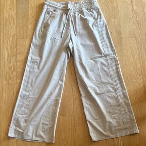 Women’s Cream Pants